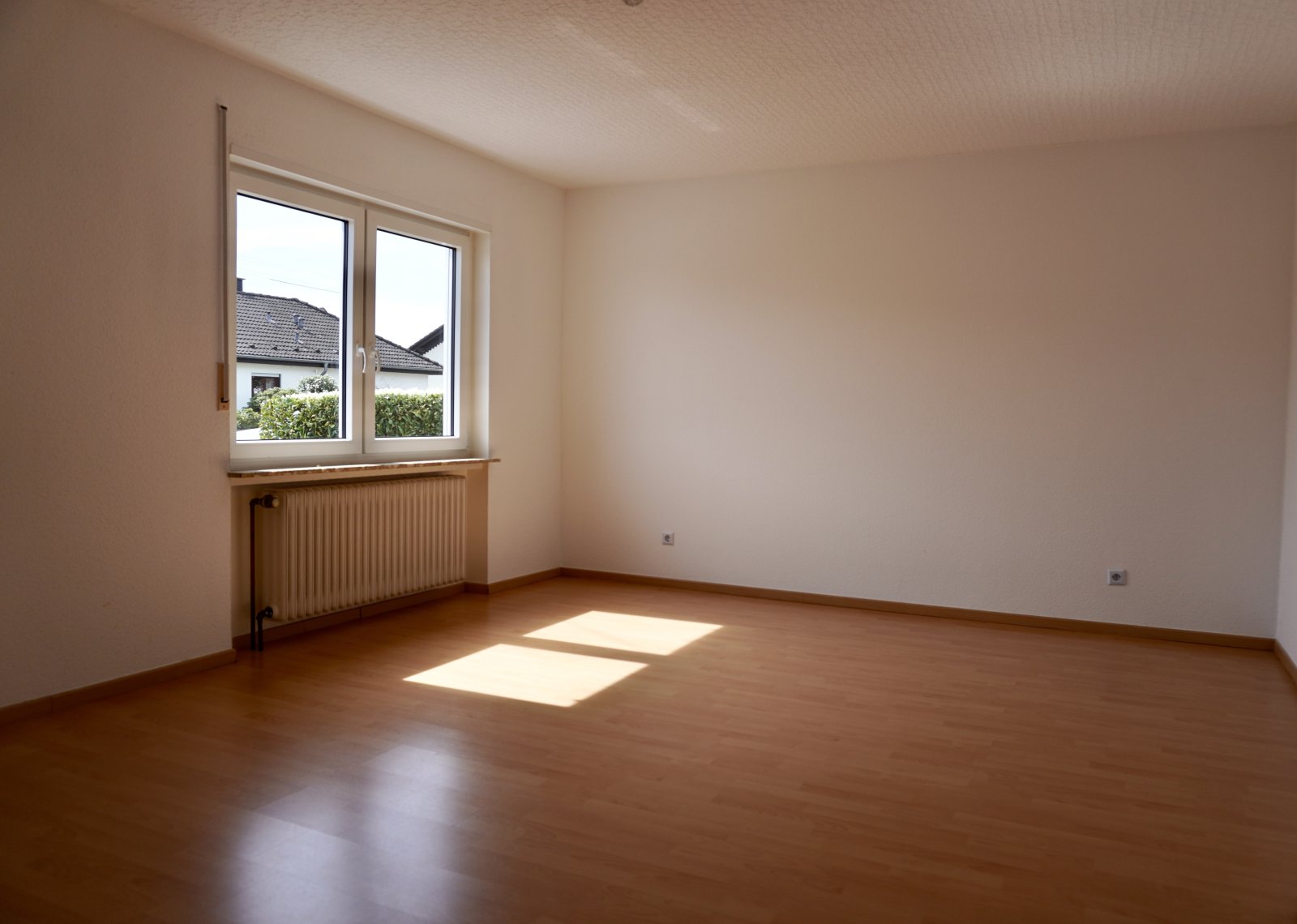 Einfamilienhaus mit Garten nähe Luxemburger Grenze zu verkaufen!!!