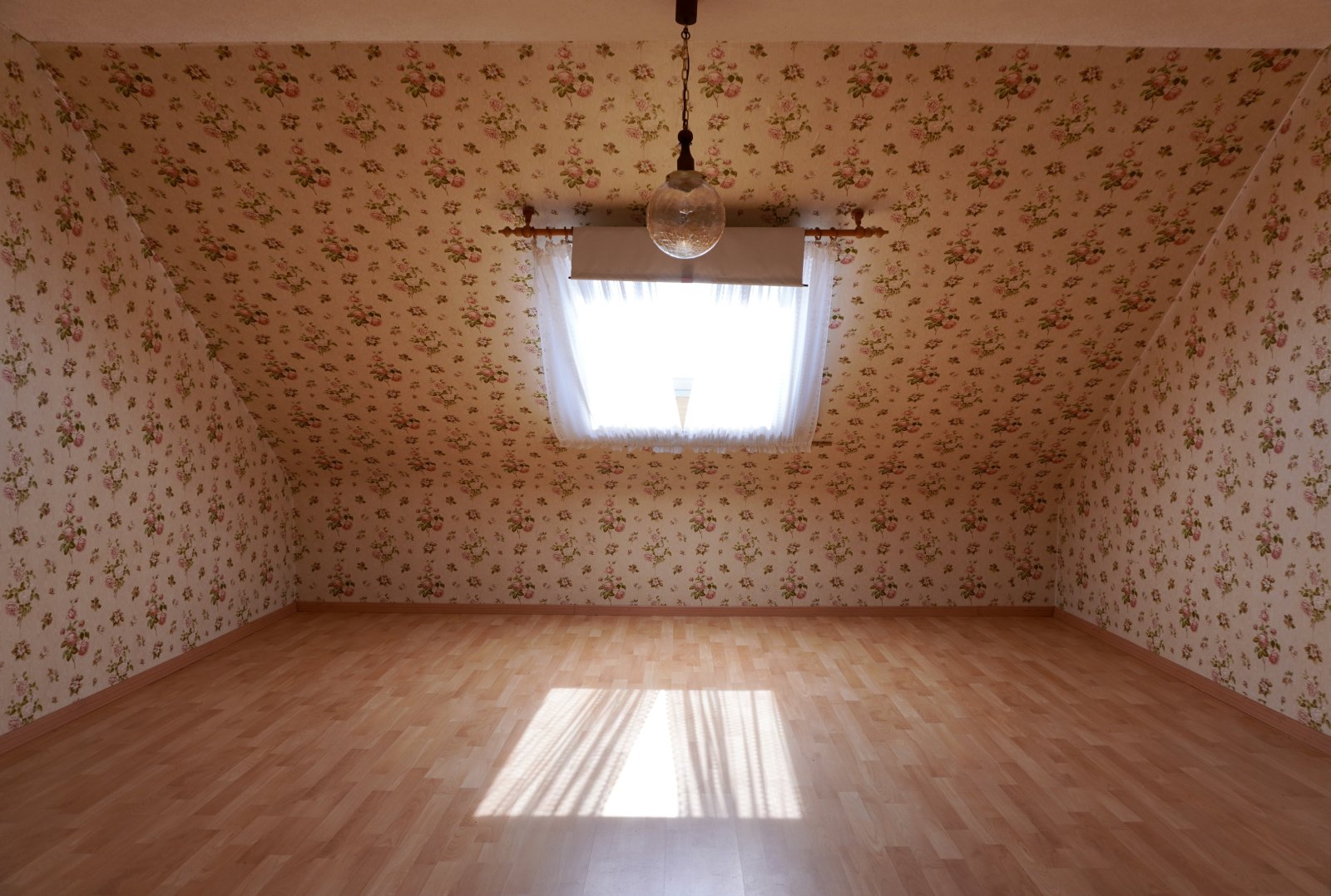 Einfamilienhaus mit Garten nähe Luxemburger Grenze zu verkaufen!!!