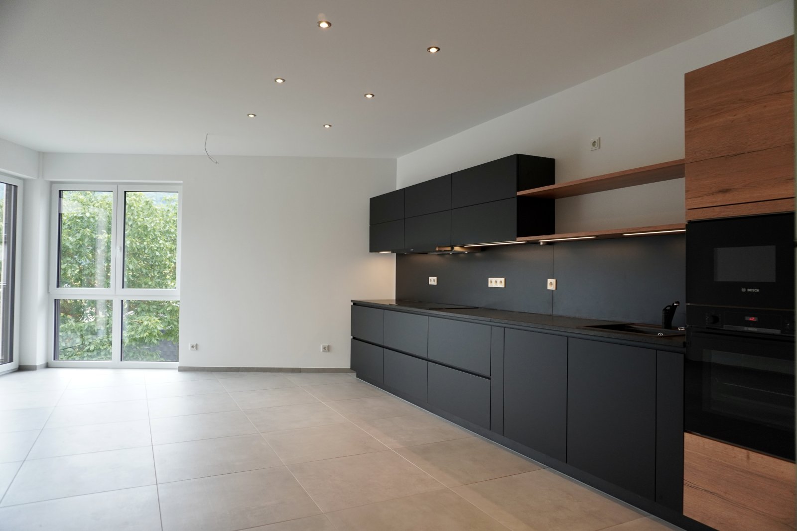 Neubau - Erstbezug mit Moselblick in traumhafter Umgebung!