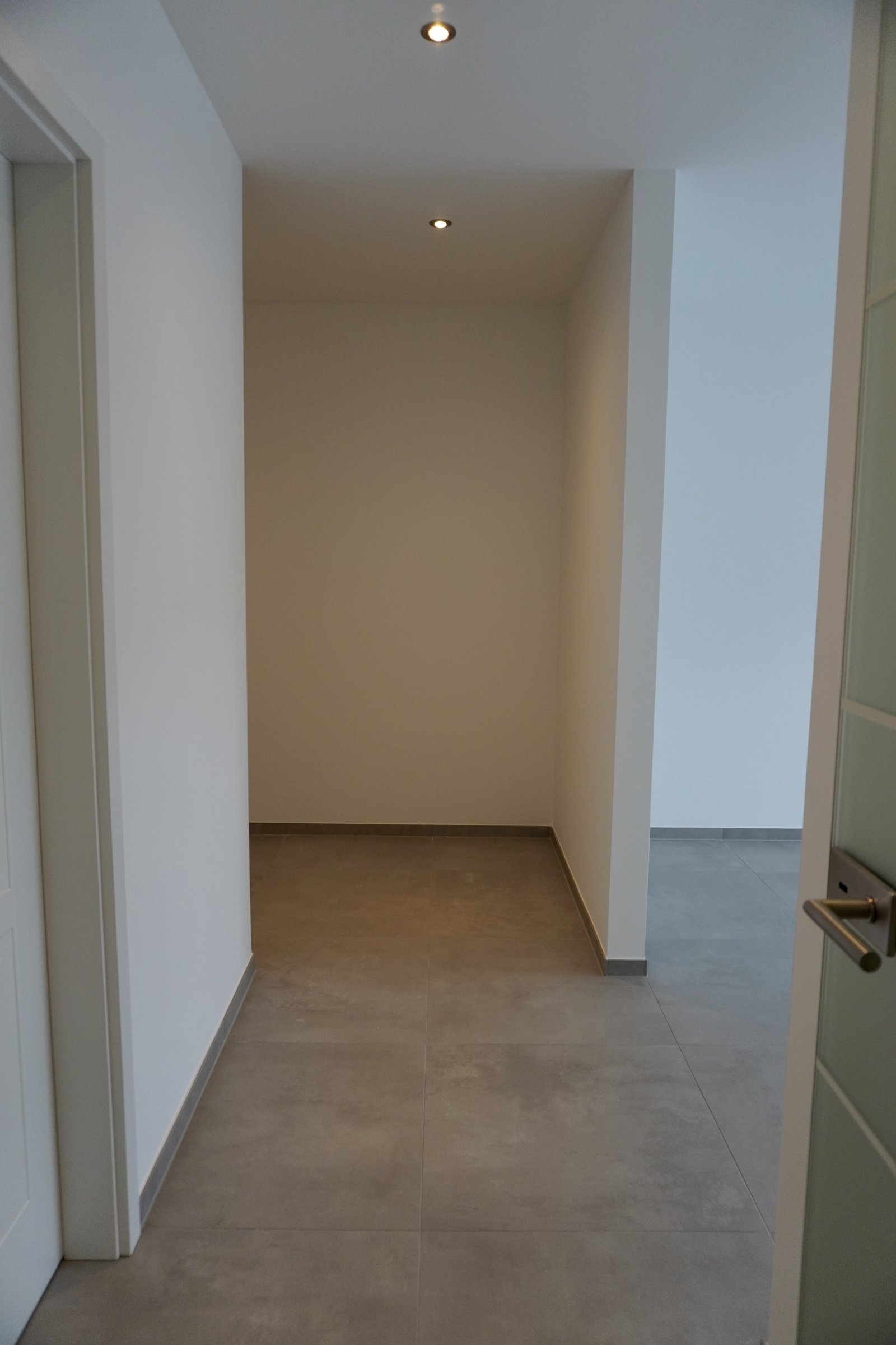 Neubau - Erstbezug mit Moselblick in traumhafter Umgebung!