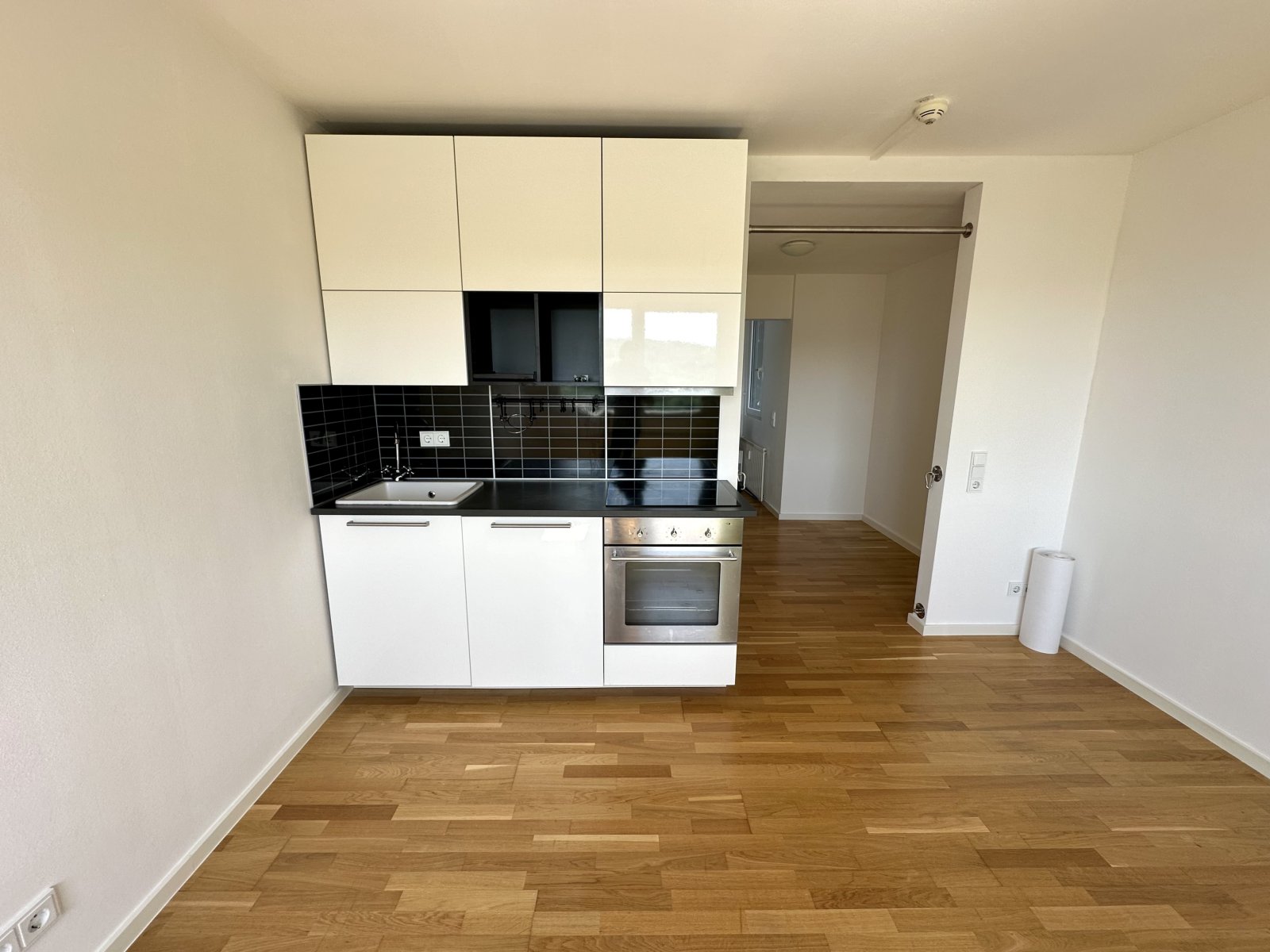 IAT TOWER! Residieren in der 11. Etage mit Moselblick und Blick über die Altstadt! Aktuell vermietet!