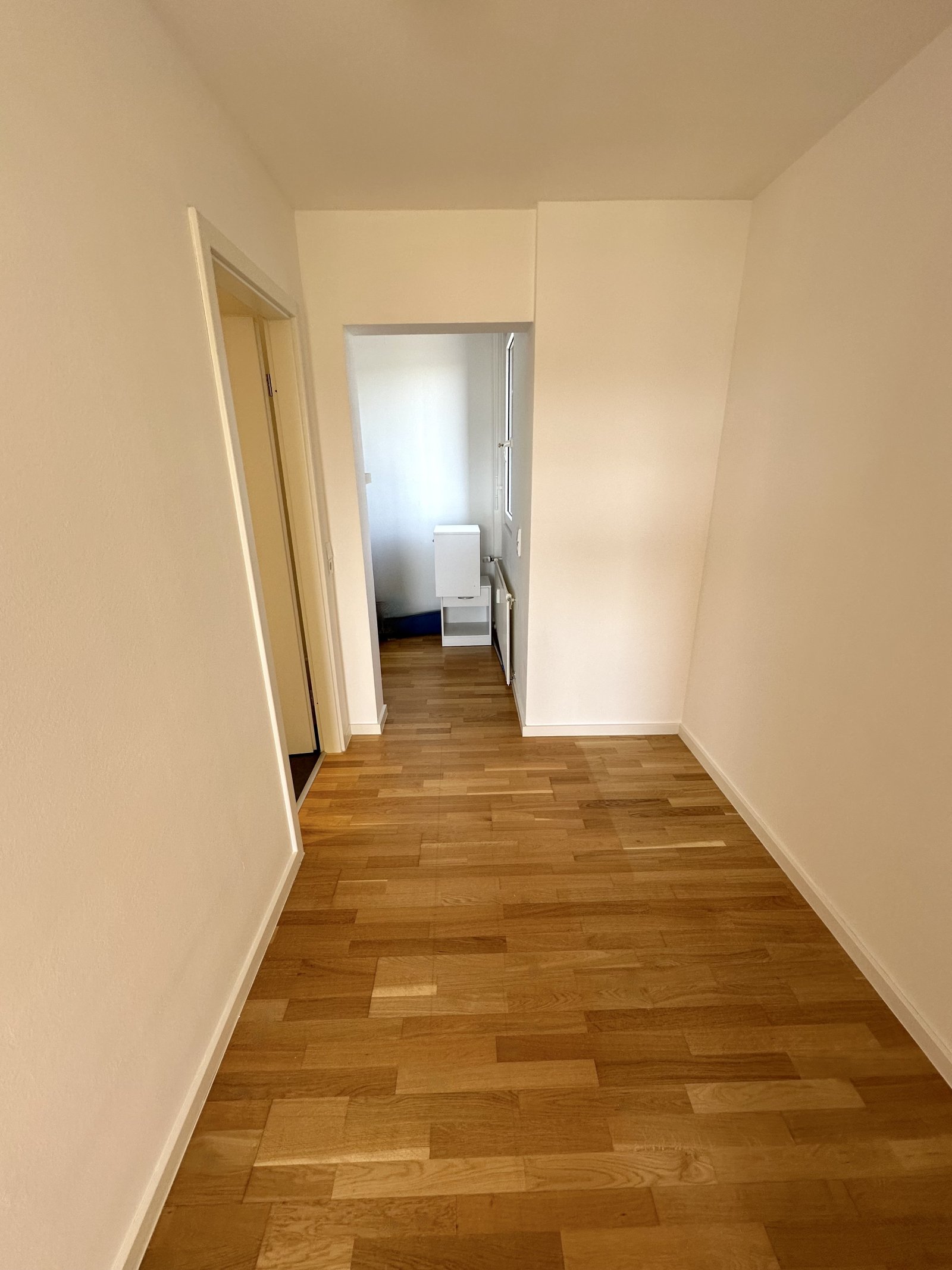 IAT TOWER! Residieren in der 11. Etage mit Moselblick und Blick über die Altstadt! Aktuell vermietet!