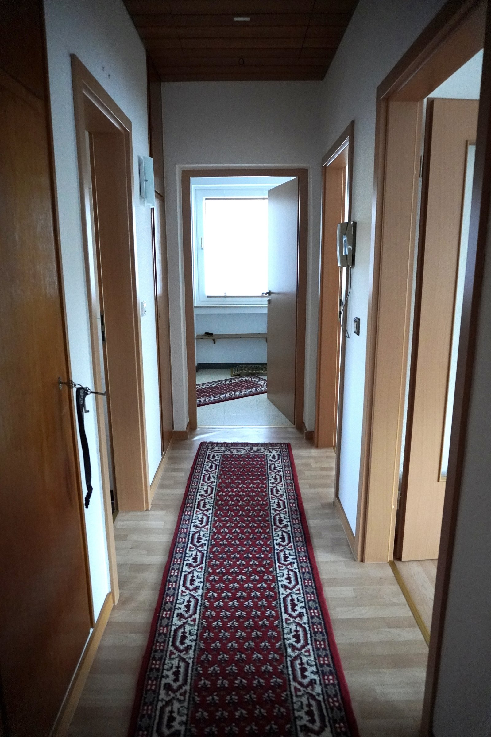 TRAUMGARTEN! Unverbaubarer Panoramablick auf die Weinberge und Mariensäule! Großzügiges, freistehendes Einfamilienhaus /Im Grünen u dennoch Stadtnah!