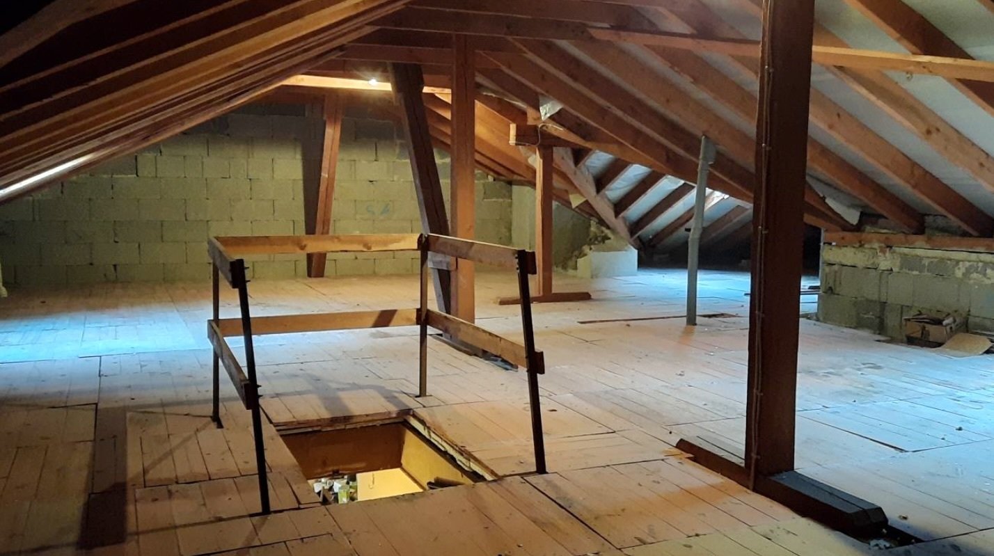 Eine Perle unweit von Trier! Idylle Pur! Freist. Traumhaus mit ELW, parkähnl. Garten/Anbau bis zu 8 m möglich!