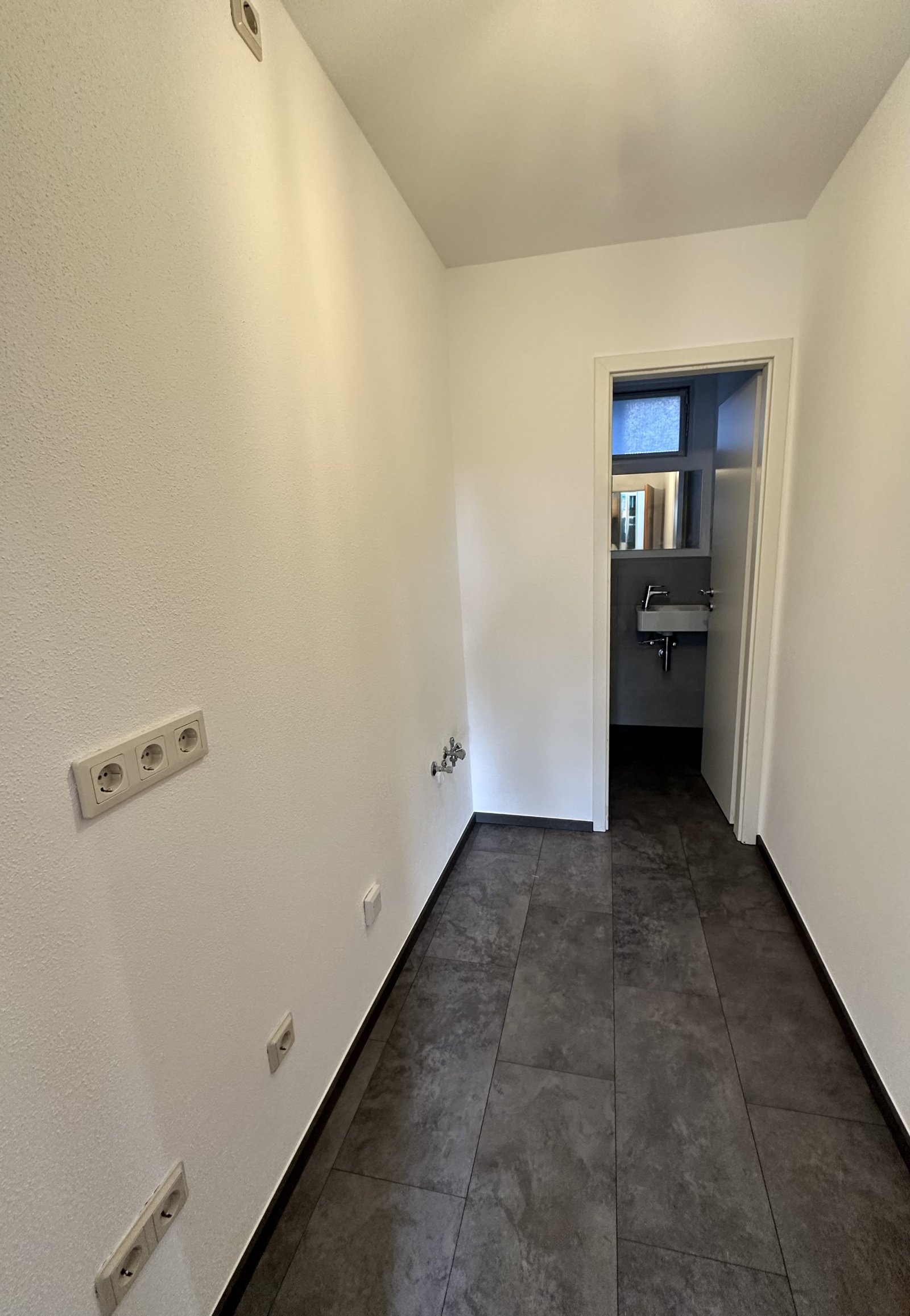 Eine Perle unweit von Trier! Idylle Pur! Freist. Traumhaus mit ELW, parkähnl. Garten/Anbau bis zu 8 m möglich!