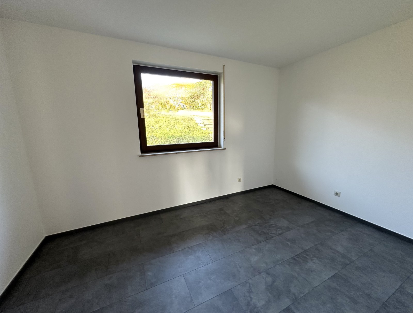 Eine Perle unweit von Trier! Idylle Pur! Freist. Traumhaus mit ELW, parkähnl. Garten/Anbau bis zu 8 m möglich!