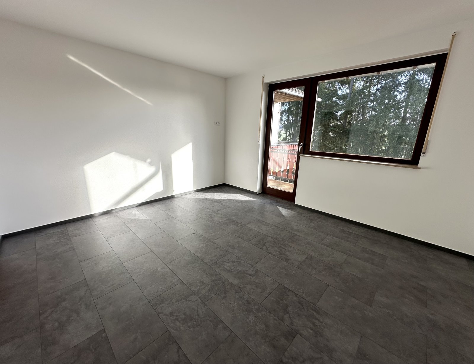 Eine Perle unweit von Trier! Idylle Pur! Freist. Traumhaus mit ELW, parkähnl. Garten/Anbau bis zu 8 m möglich!