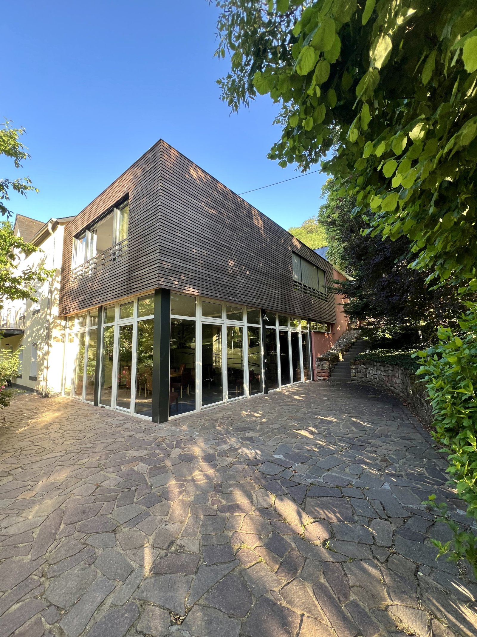 Ihr neuer Unternehmensstandort in ruhiger Parkatmosphäre – modern und vielseitig!