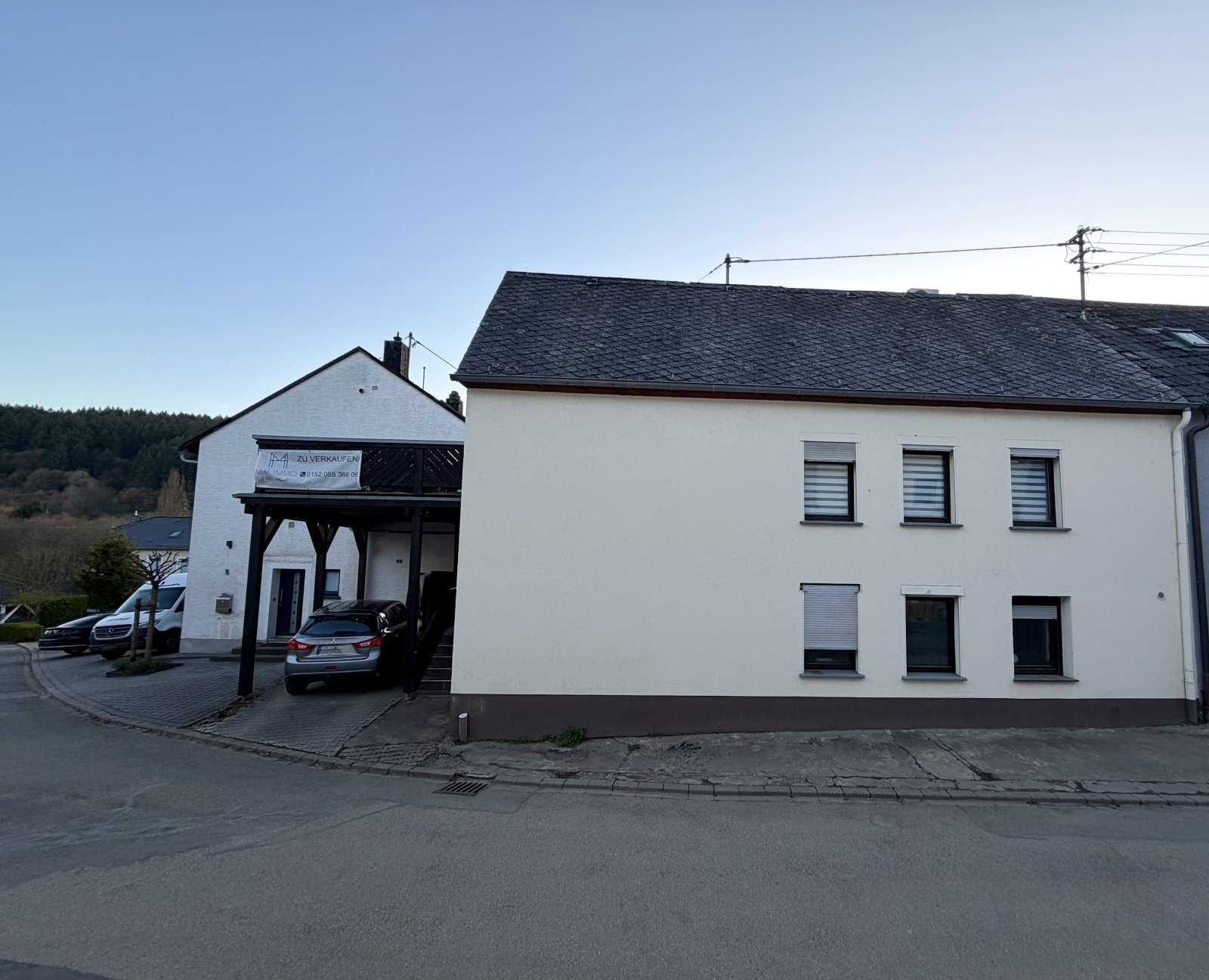 Modernes Familienidyll in Kasel – Komfort und Fernblick vereint!