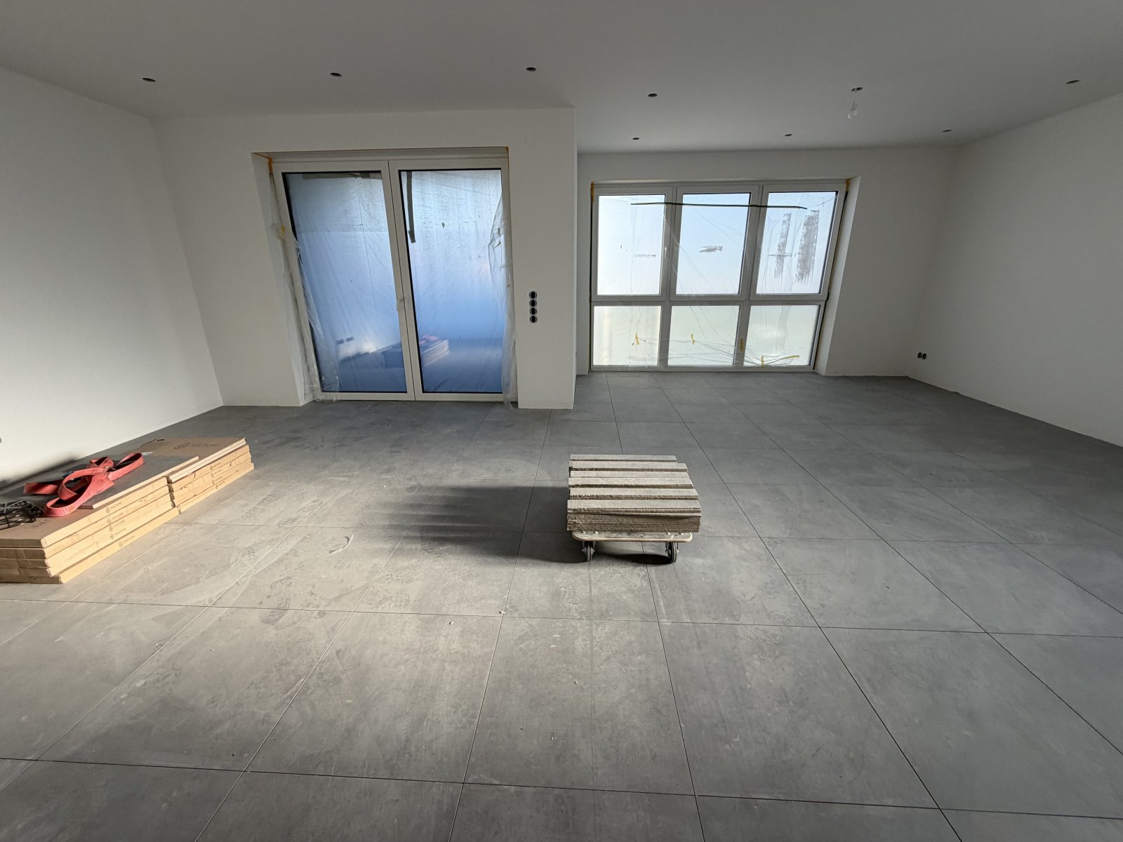 Neubauwohnung! Modernster Standard! Erstbezug! Einbauküche! Ideal für 1 Person oder Pärchen! 