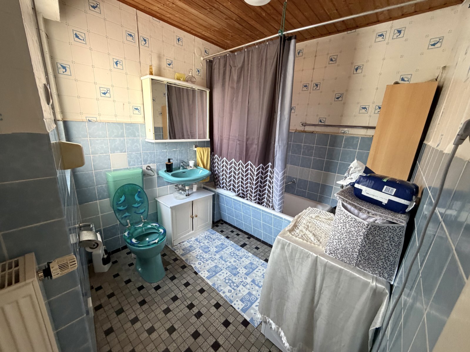 Mehrfamilienhaus mit tollem sonnigen Grundstück in exponierter Lage 