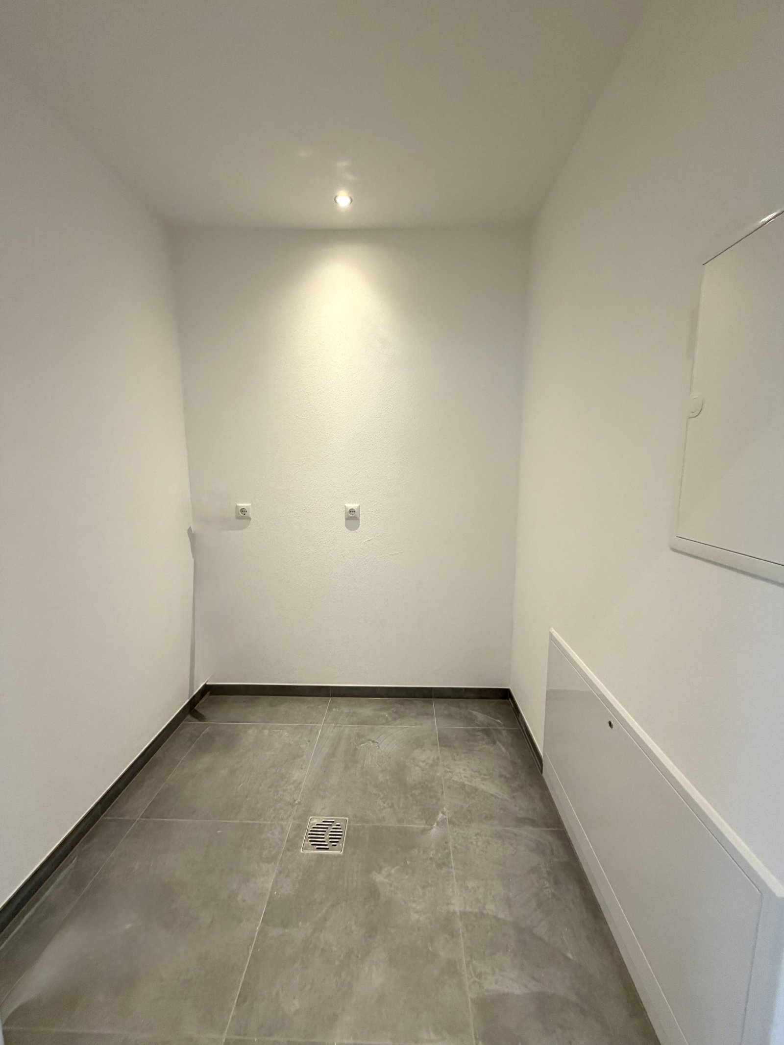 Neubauwohnung! Modernster Standard! Erstbezug! Einbauküche! Ideal für 1 Person oder Pärchen!