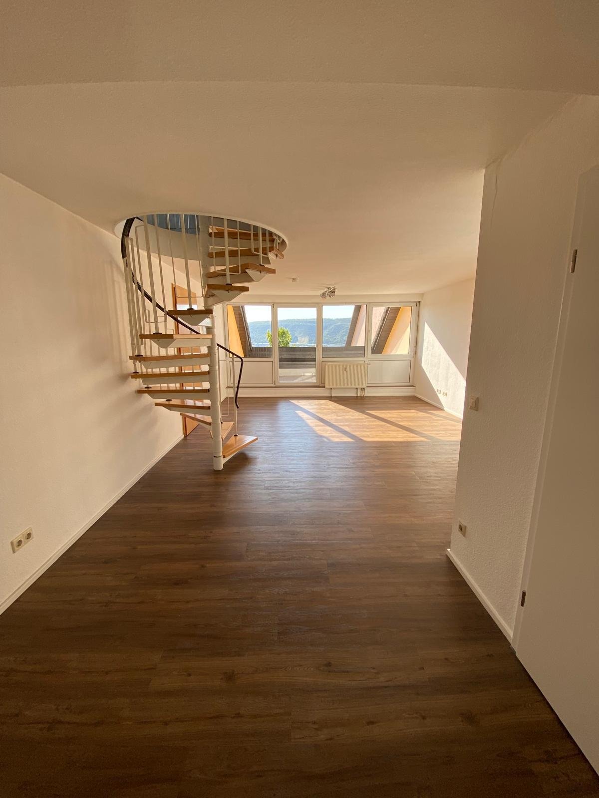 Weitblick über Trier – außergewöhnliches Wohnen mit traumhafter Dachterrasse