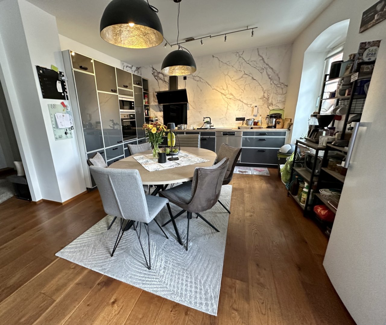 Küche mit Einbauküche Küche mit Einbauküche