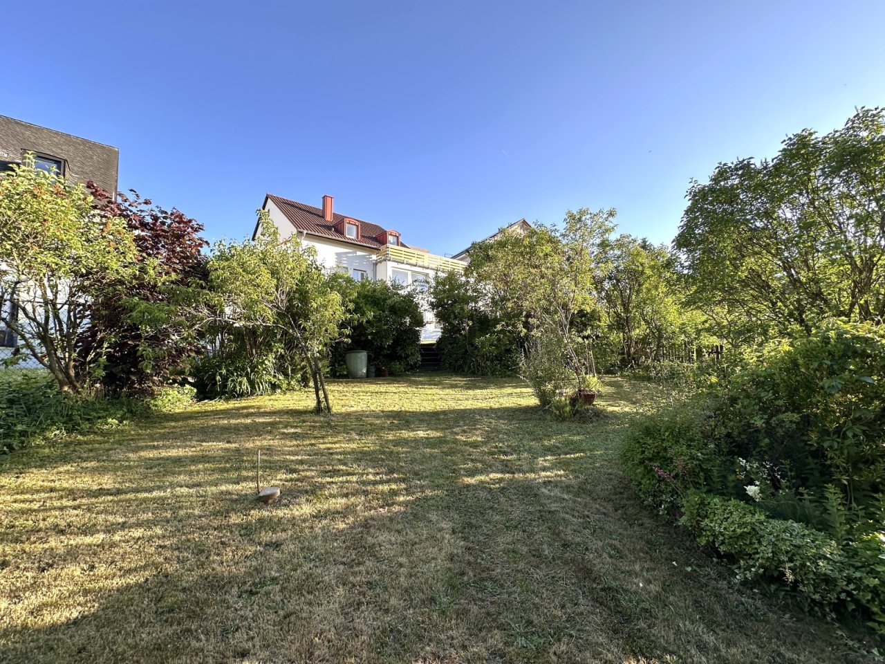 Liegenschaft Rückseite Liegenschaft Rückseite