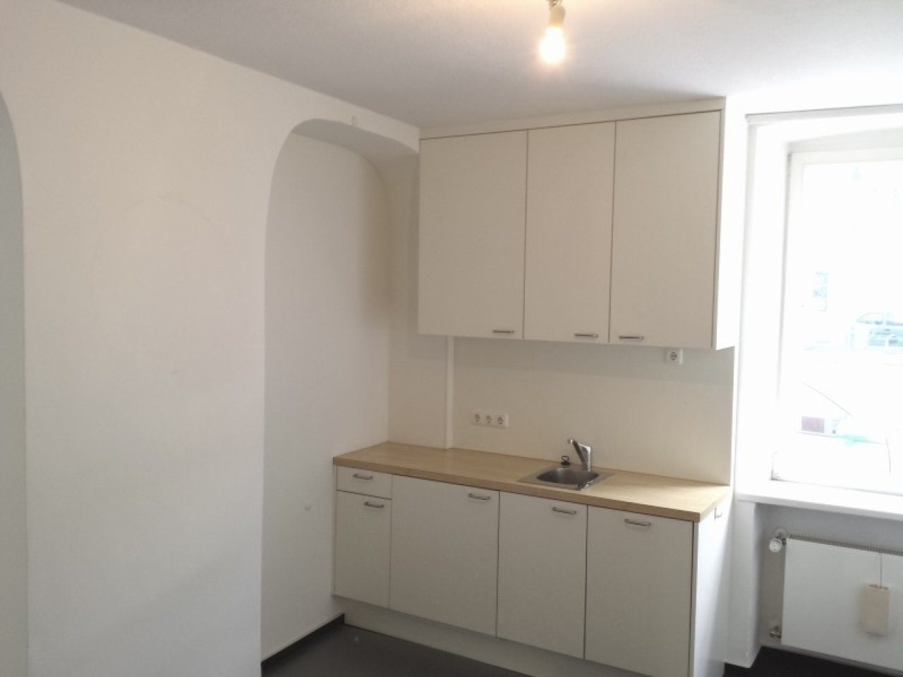 Küche mit integrierter Einauküche Küche mit integrierter Einauküche