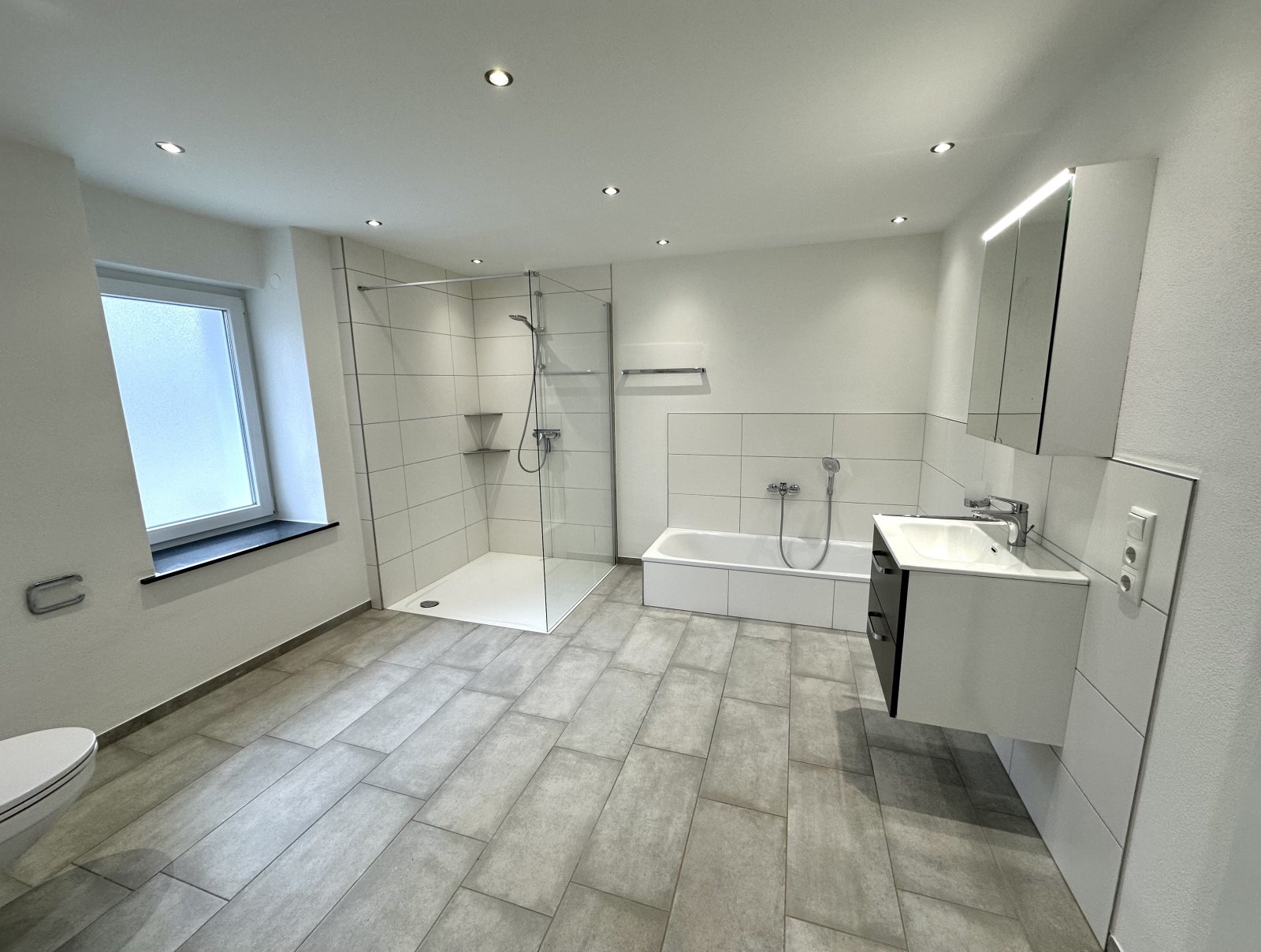 Modernes Wellness-Paradies