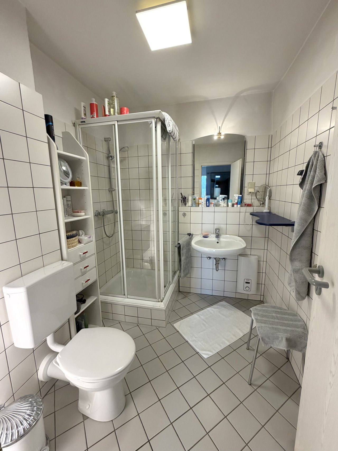 Badezimmer mit praktischer Dusche 