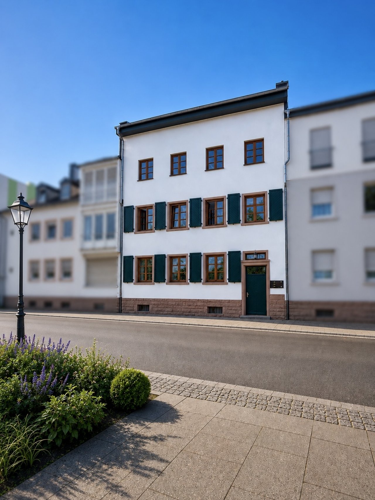 Charmantes Gründerzeithaus mit authentischen Holzfenstern und Fensterläden